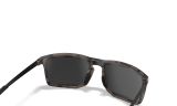 WX AXE, Lenses: CAPTIVATE™ Polarized Black Mirror, Frame: Matte Tortoise Brown Image Thumbnail