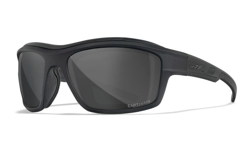 WX OZONE, Lenses: CAPTIVATE™ Polarized Grey, Frame: Matte Black Image